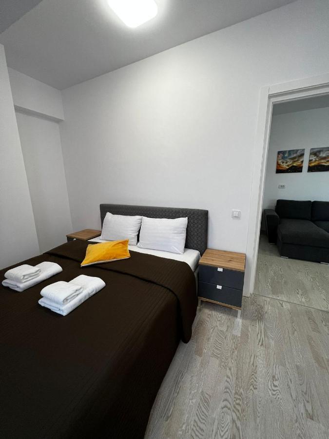 Cozy Apartments - City Center Iasi Buitenkant foto