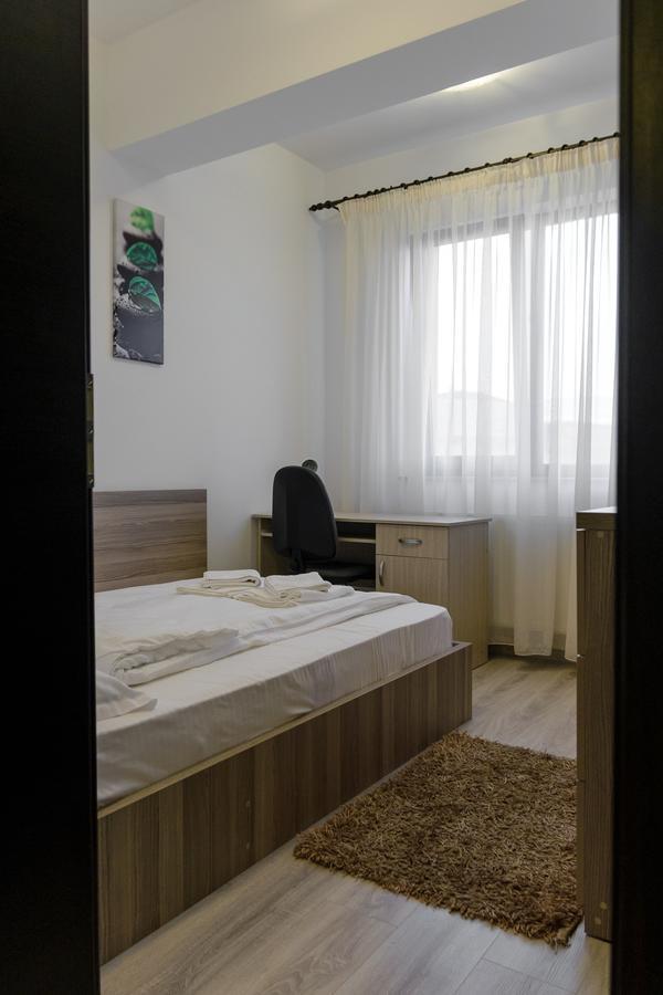 Cozy Apartments - City Center Iasi Buitenkant foto
